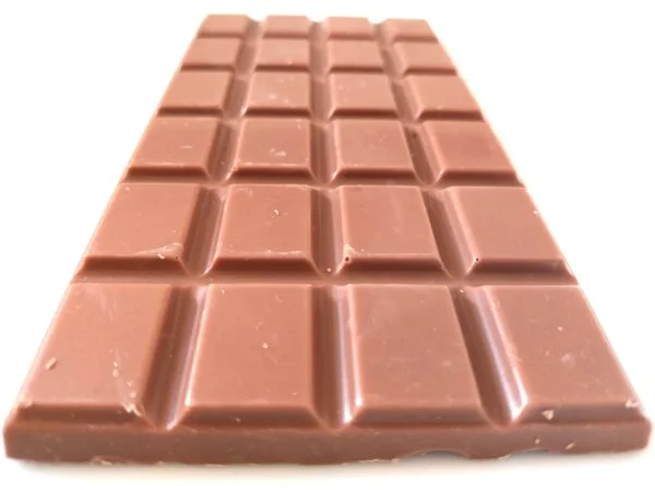 Chocolat au lait Artisanal au CBD – Image 3